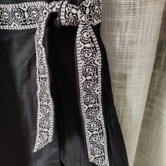 NWT Tommy Hilfiger Black Wrap Dress w/ Embroidered Belt Small - Picture 4 of 15